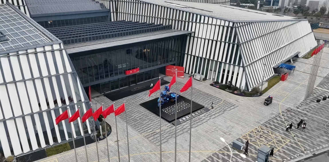 关注 | 开 HUI 了